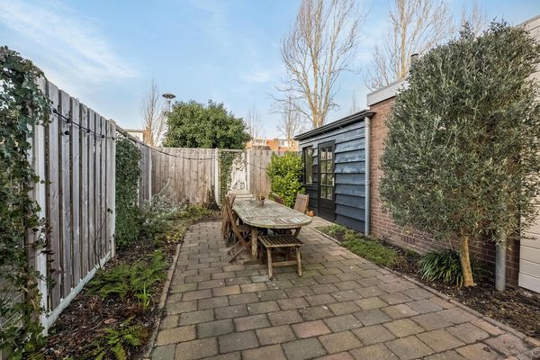 Juliana van Stolbergstraat 9, ZWIJNDRECHT