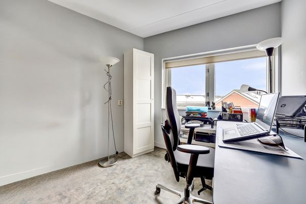 Lijsterbeswede 79, BARENDRECHT