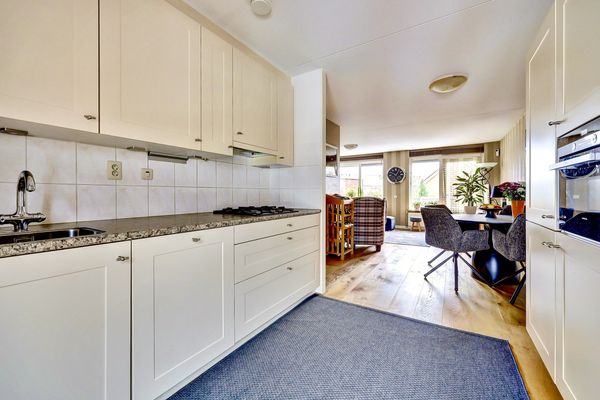 Lijsterbeswede 79, BARENDRECHT