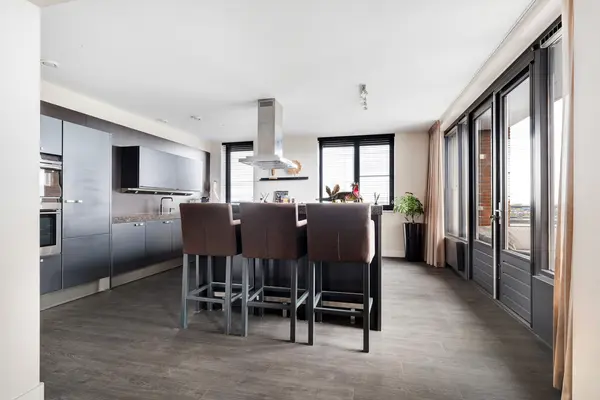 Platehaven 89, BARENDRECHT