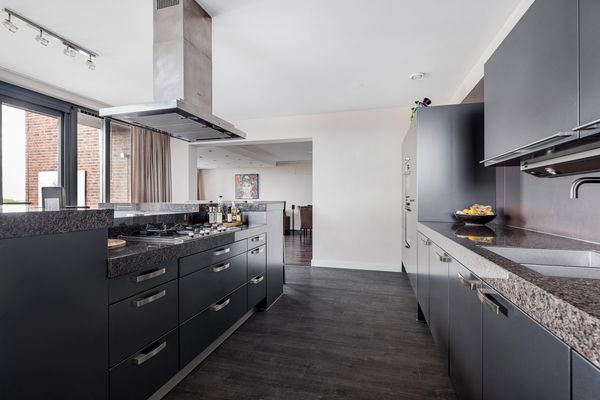 Platehaven 89, BARENDRECHT