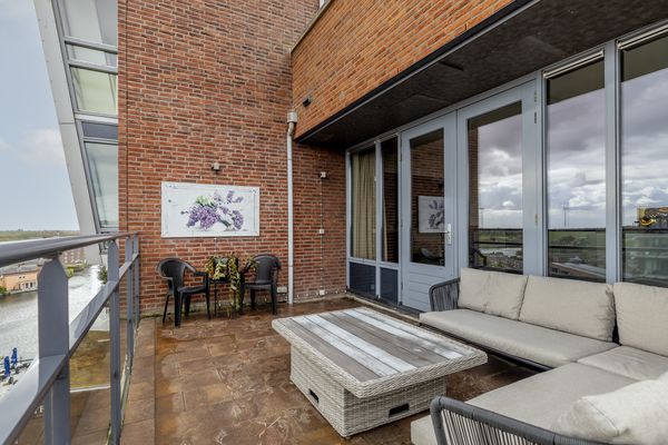 Platehaven 89, BARENDRECHT