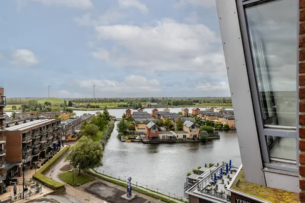 Platehaven 89, BARENDRECHT