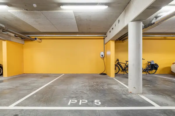 Platehaven 89, BARENDRECHT