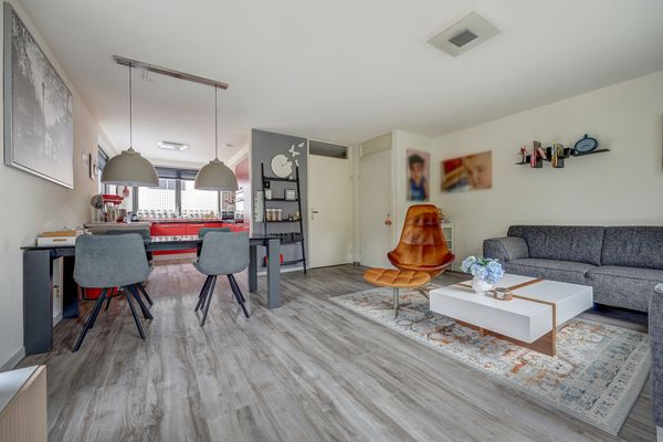 Leeuwenburg 40, BARENDRECHT