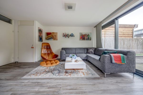 Leeuwenburg 40, BARENDRECHT