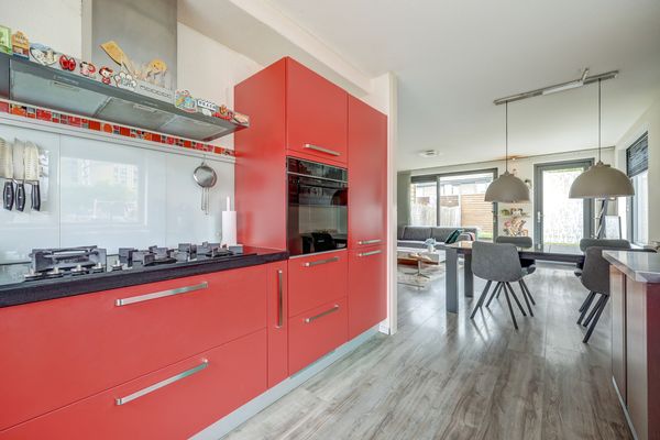 Leeuwenburg 40, BARENDRECHT