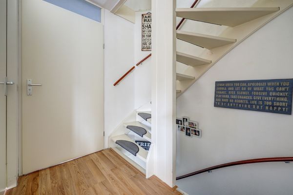 Leeuwenburg 40, BARENDRECHT