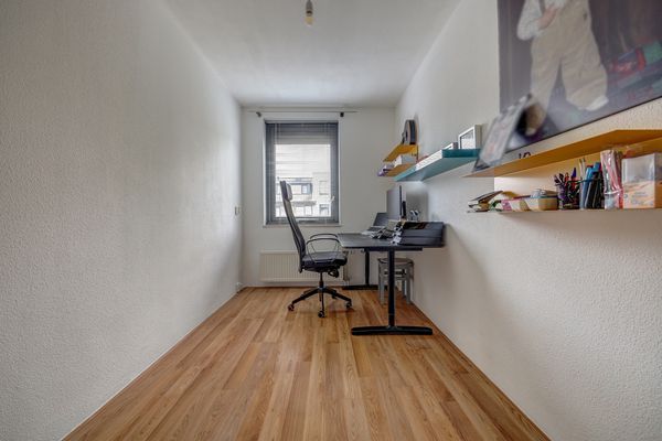 Leeuwenburg 40, BARENDRECHT