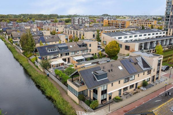 Leeuwenburg 40, BARENDRECHT