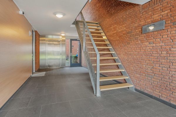 Reling 145, BARENDRECHT