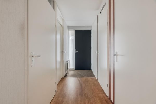 Reling 145, BARENDRECHT