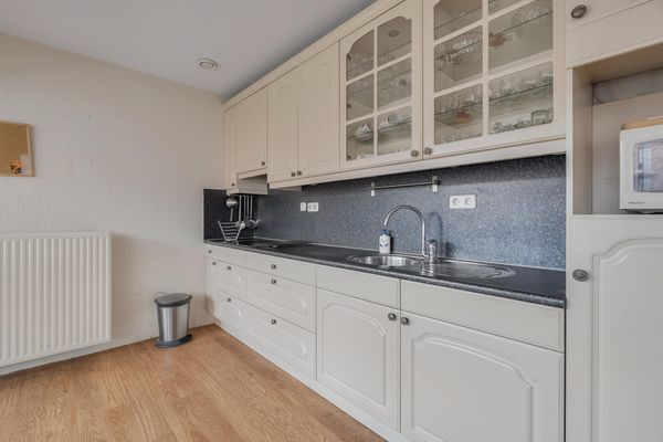 Reling 145, BARENDRECHT