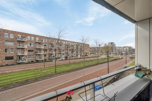 Reling 145, BARENDRECHT