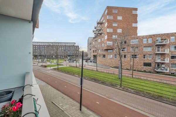 Reling 145, BARENDRECHT