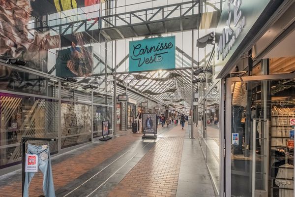 Reling 145, BARENDRECHT