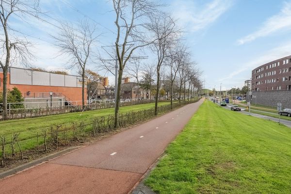 Reling 145, BARENDRECHT