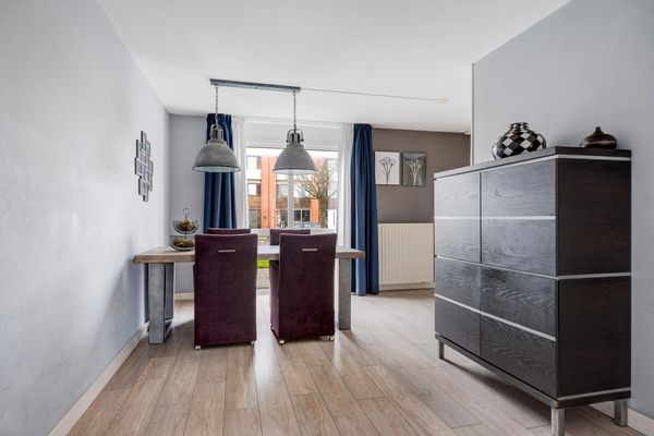 Zuidzijdsedijk 140, HOOGVLIET ROTTERDAM