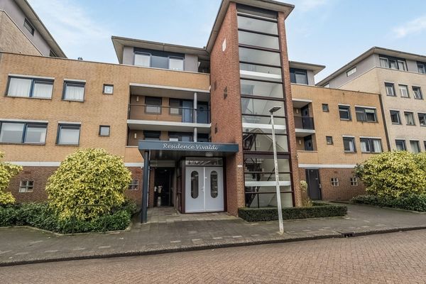 Serenadelaan 85, BARENDRECHT