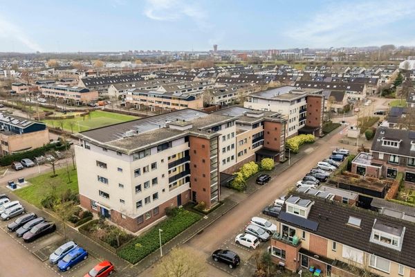 Serenadelaan 85, BARENDRECHT