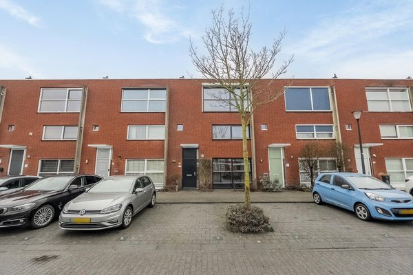 Zalmwater 79, BARENDRECHT