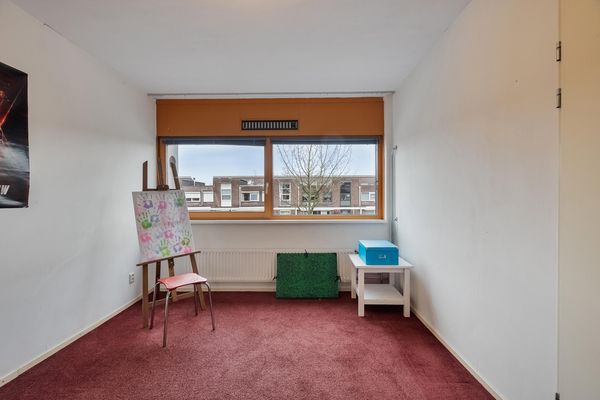 Zalmwater 79, BARENDRECHT