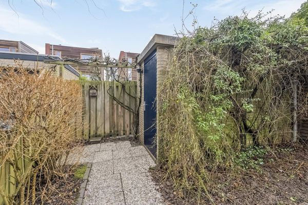 Zalmwater 79, BARENDRECHT