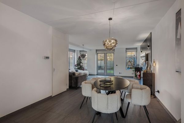 Weissenbruchlaan 1, RHOON