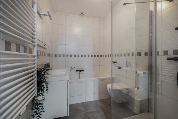 Weissenbruchlaan 1, RHOON