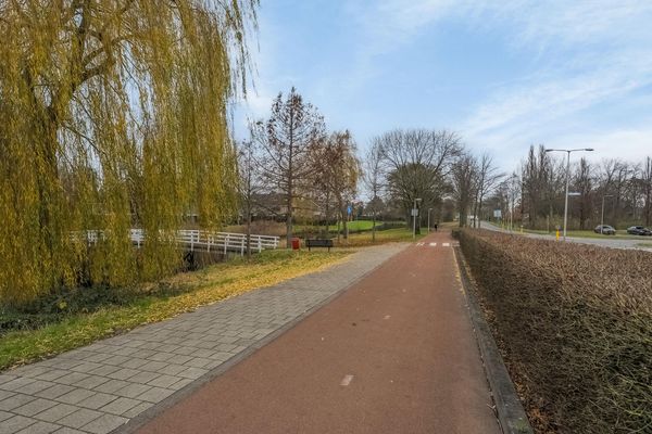 Weissenbruchlaan 1, RHOON