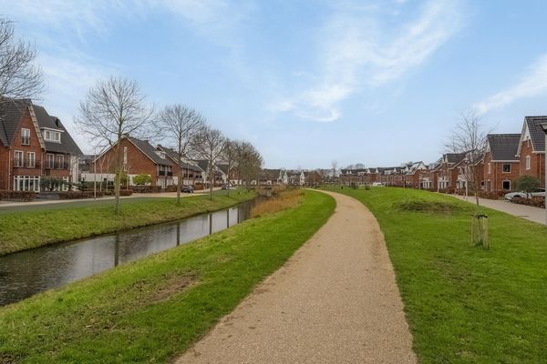 Weissenbruchlaan 1, RHOON