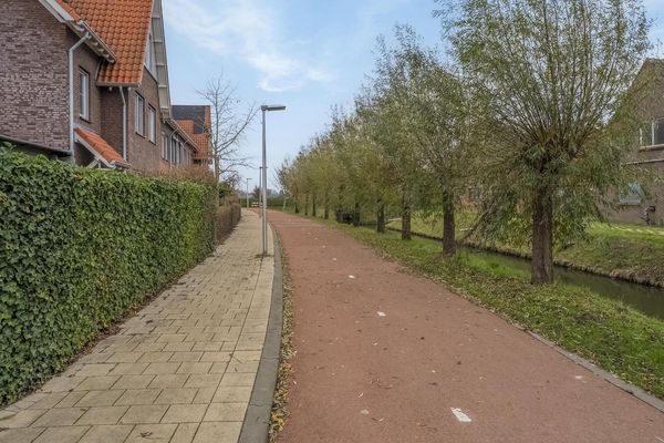 Weissenbruchlaan 1, RHOON