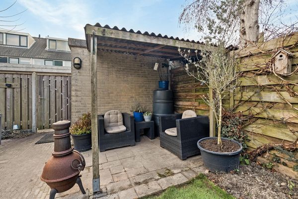 Rietdekker 40, POORTUGAAL