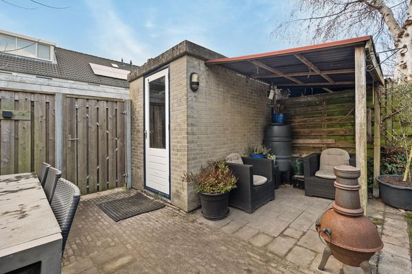 Rietdekker 40, POORTUGAAL