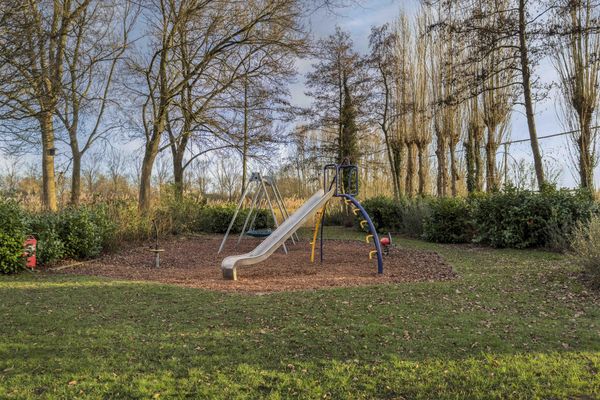 Rietdekker 40, POORTUGAAL