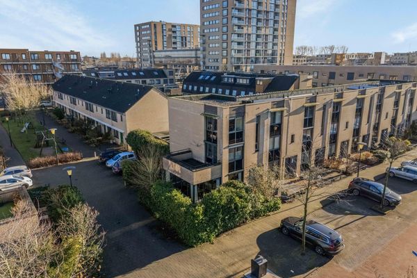 Leeuwenburg 147, BARENDRECHT