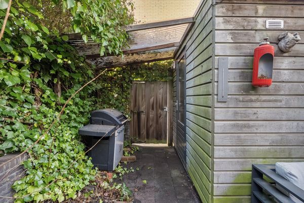 Leeuwenburg 147, BARENDRECHT