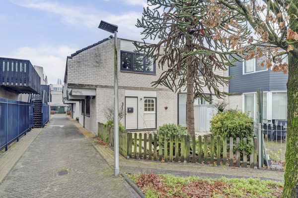 Bijendans 24, CAPELLE AAN DEN IJSSEL