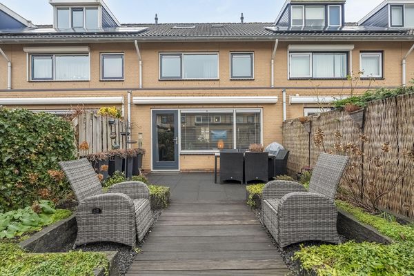 Van Ravesteyndreef 39, BARENDRECHT