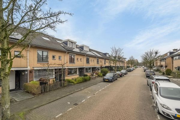 Van Ravesteyndreef 39, BARENDRECHT