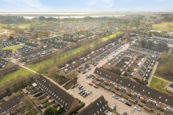 Kamperfoelie 19, POORTUGAAL