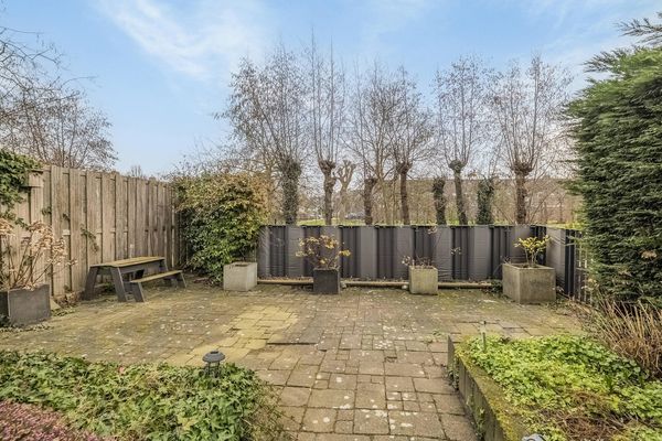 Kamperfoelie 19, POORTUGAAL