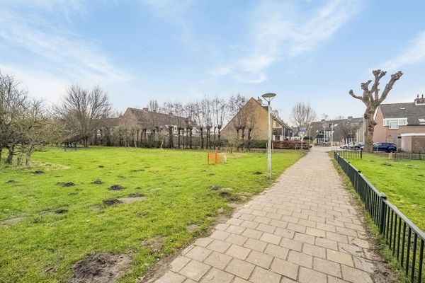 Kamperfoelie 19, POORTUGAAL