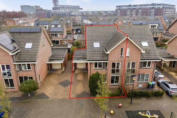 Roentgenhaven 6, BARENDRECHT