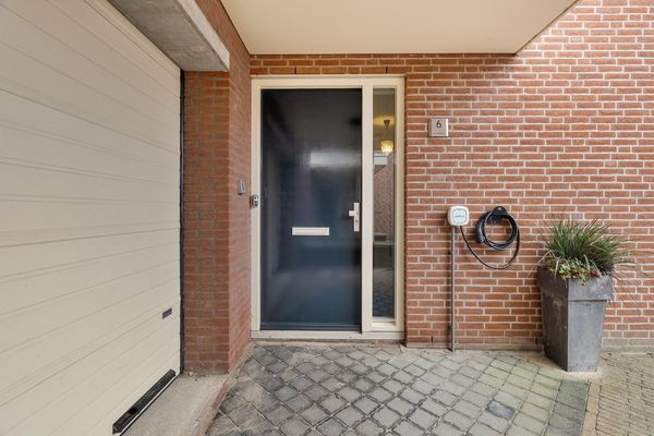 Roentgenhaven 6, BARENDRECHT