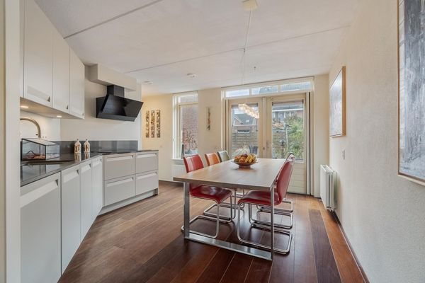 Roentgenhaven 6, BARENDRECHT