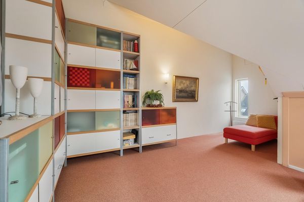 Roentgenhaven 6, BARENDRECHT