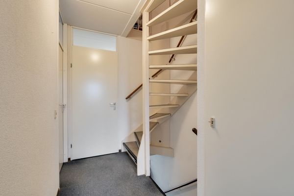 Van der Meulenstraat 5, BARENDRECHT