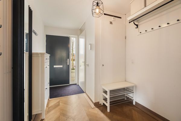 Elzenwede 28, BARENDRECHT