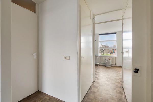 Elzenwede 28, BARENDRECHT